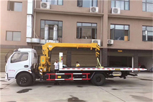 田东附近汽车轮胎更换